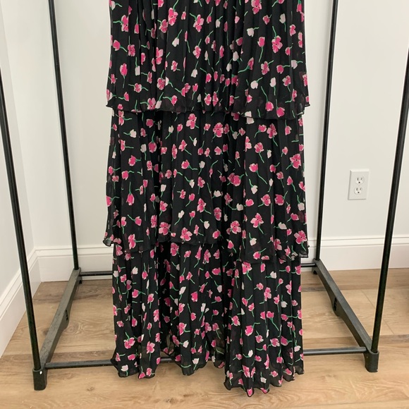 BLACK FLORAL RUFFLE DRESS - Picture 2 of 8